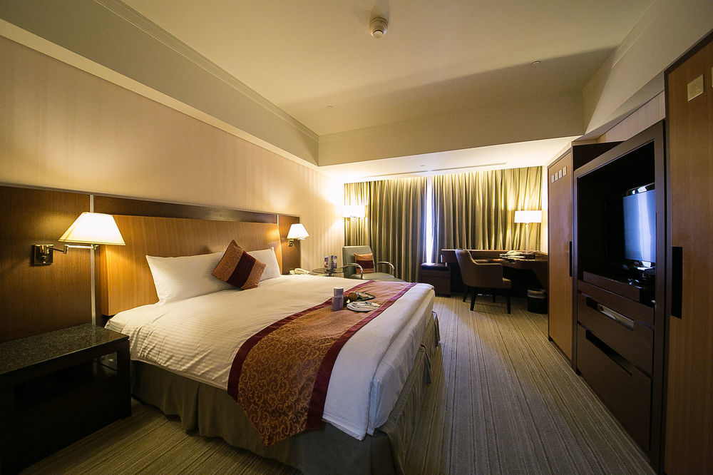 Evergreen Plaza Hotel - Tainan Eksteriør billede Deluxe Room