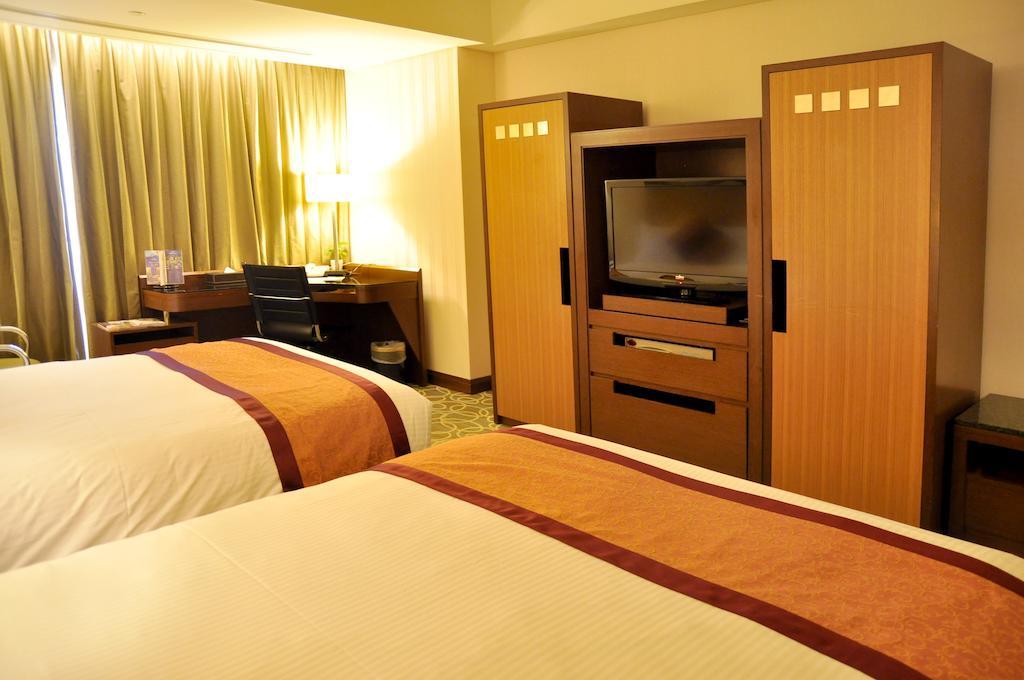 Evergreen Plaza Hotel - Tainan Værelse billede Deluxe room