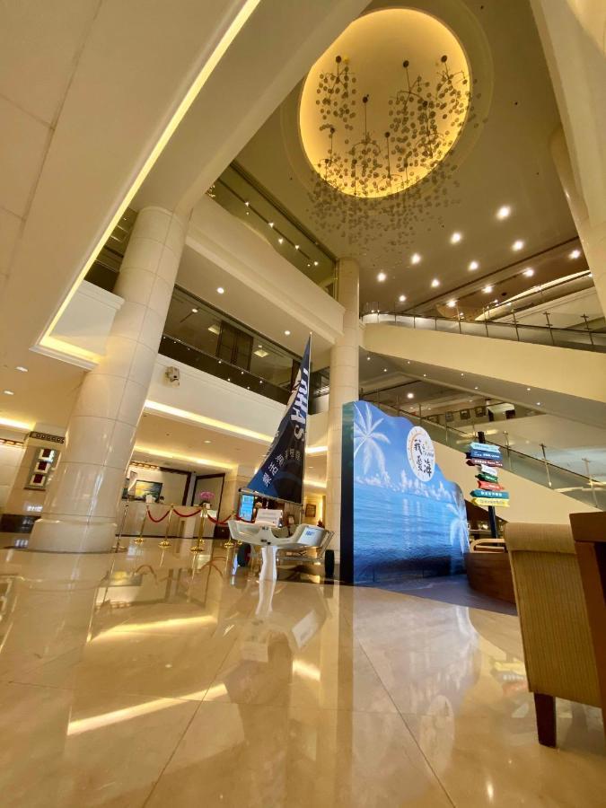Evergreen Plaza Hotel - Tainan Eksteriør billede The lobby of the hotel